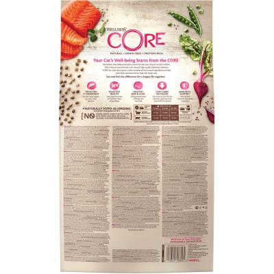 CORE Сухой корм для стерилизованных кошек и кастрированных котов из лосося 4 кг.