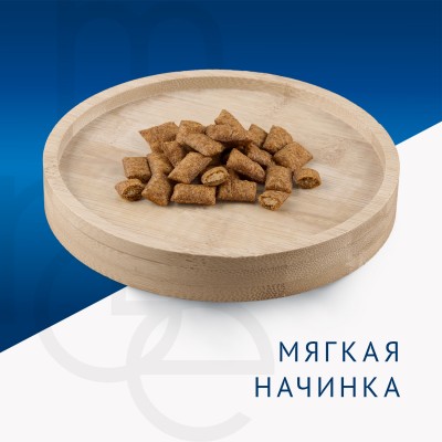Monge Gift Sterilised Лакомство для стерилизованных кошек "Хрустящие подушечки с начинкой" с уткой и клюквой 60 г
